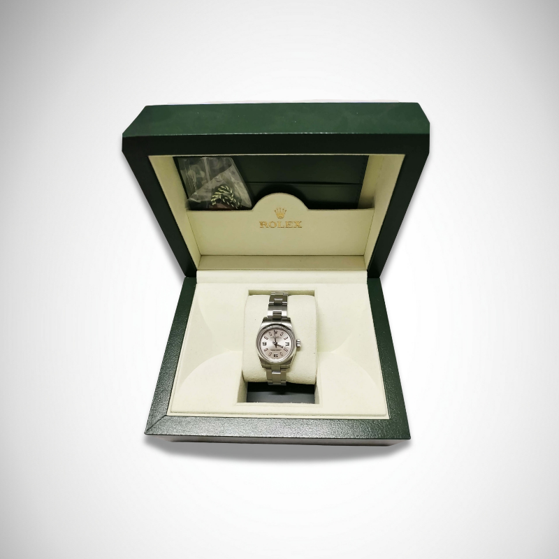 Rolex Oyster Perpetual 26 alternate view
