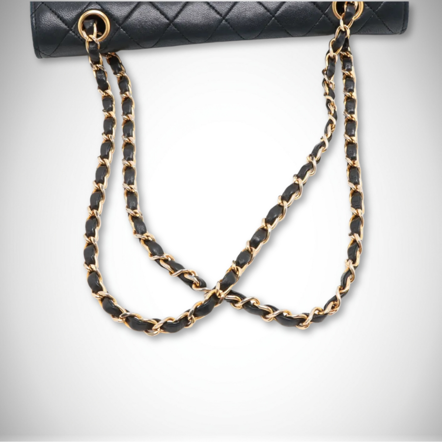 Chanel Rare Vintage Matelassé Curved Single Flap Chain Shoulder Bag thumbnail