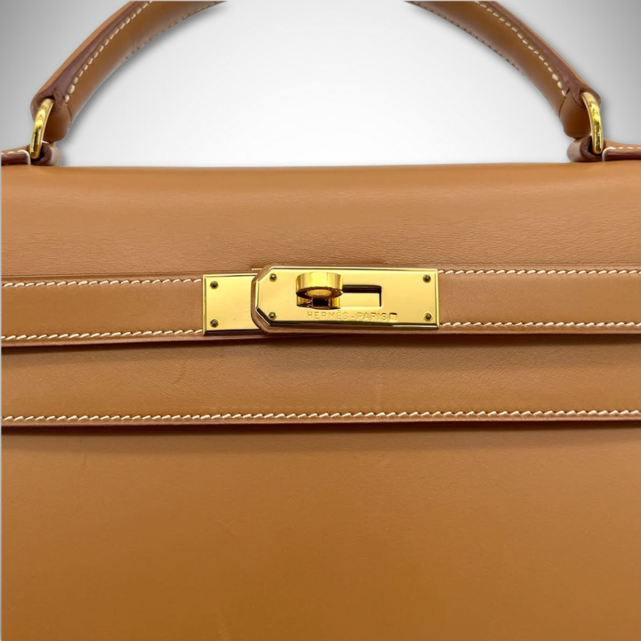 Hermès Kelly 32 Sellier in Natural Veau Chamonix Leather Gold Hardware Circle Z stamp (1996) thumbnail