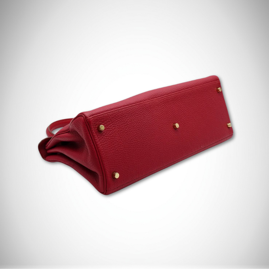 Hermès Shoulder Kelly 42 in Rubis Taurillon Clemence Leather Gold Hardware Square O stamp (2011) thumbnail