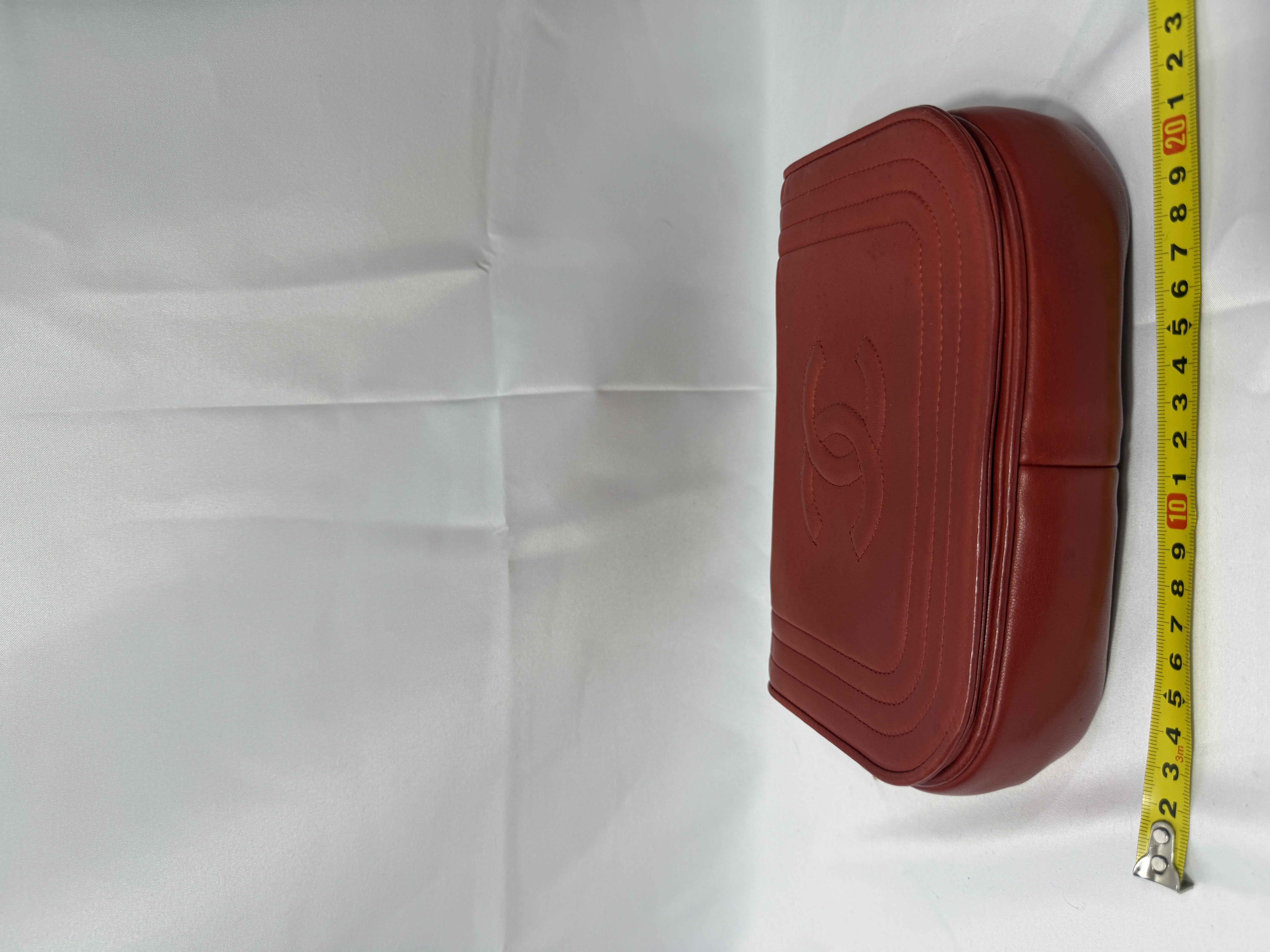 Chanel Caviar Quilted Timeless CC Shoulder Bag in Red thumbnail