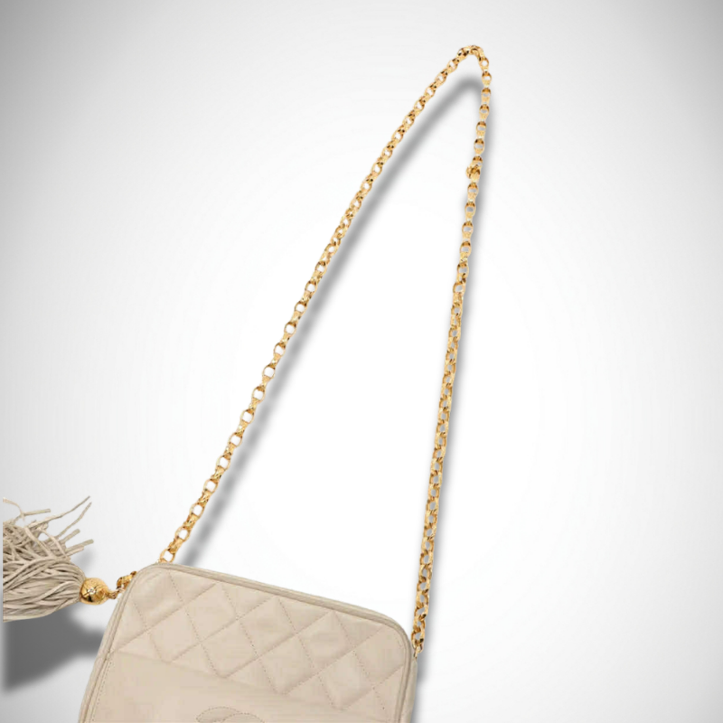 Chanel Vintage Lambskin Camera Bag thumbnail