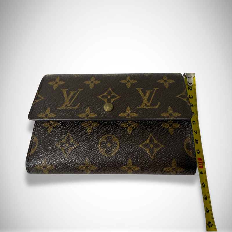 Louis Vuitton Monogram Porte Trésor International Wallet M61605 thumbnail