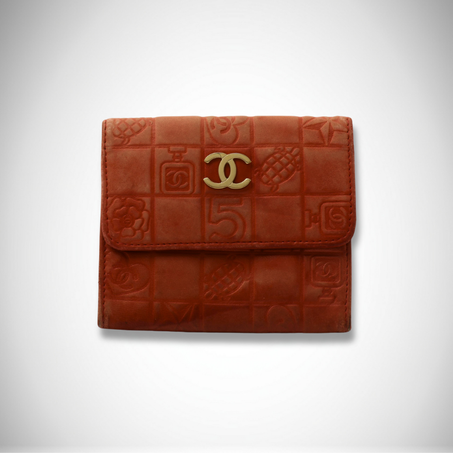 Chanel Vintage Icon Line Compact Wallet
